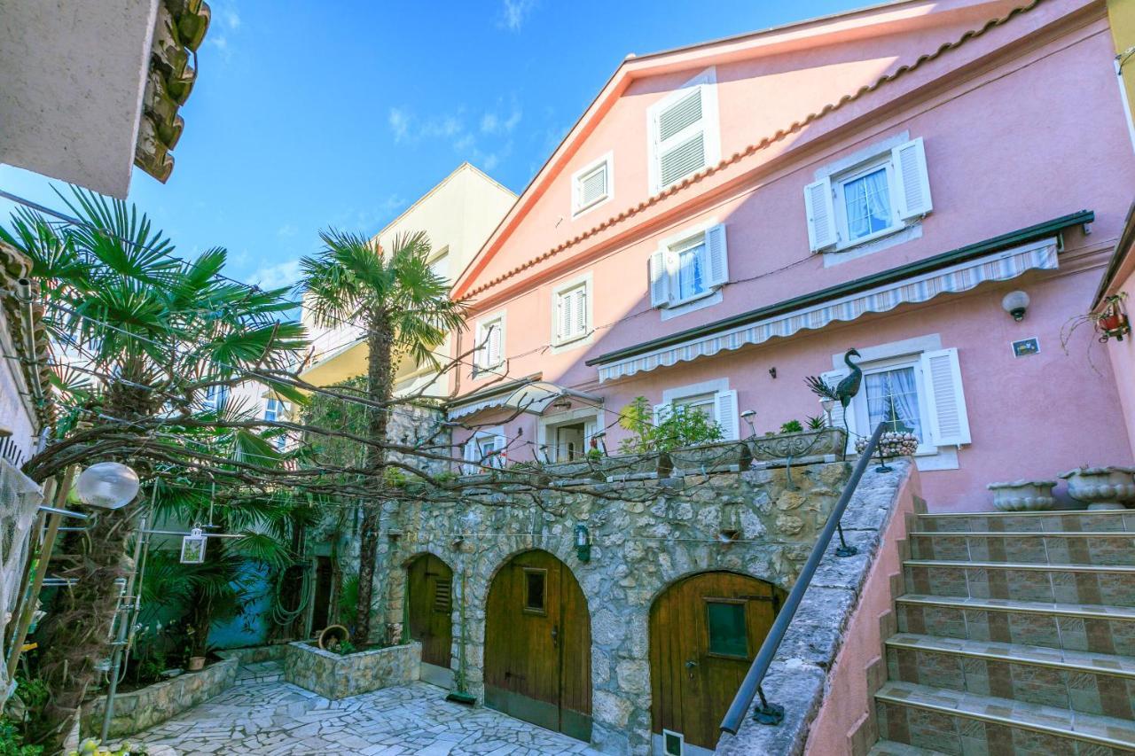 Apartments Villa 7 Crikvenica Eksteriør bilde