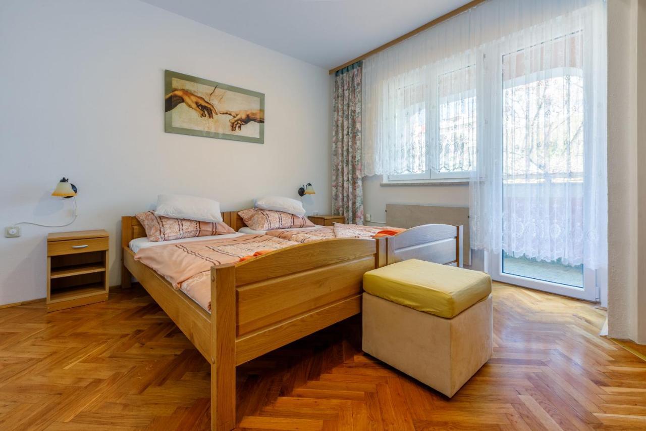 Apartments Villa 7 Crikvenica Eksteriør bilde