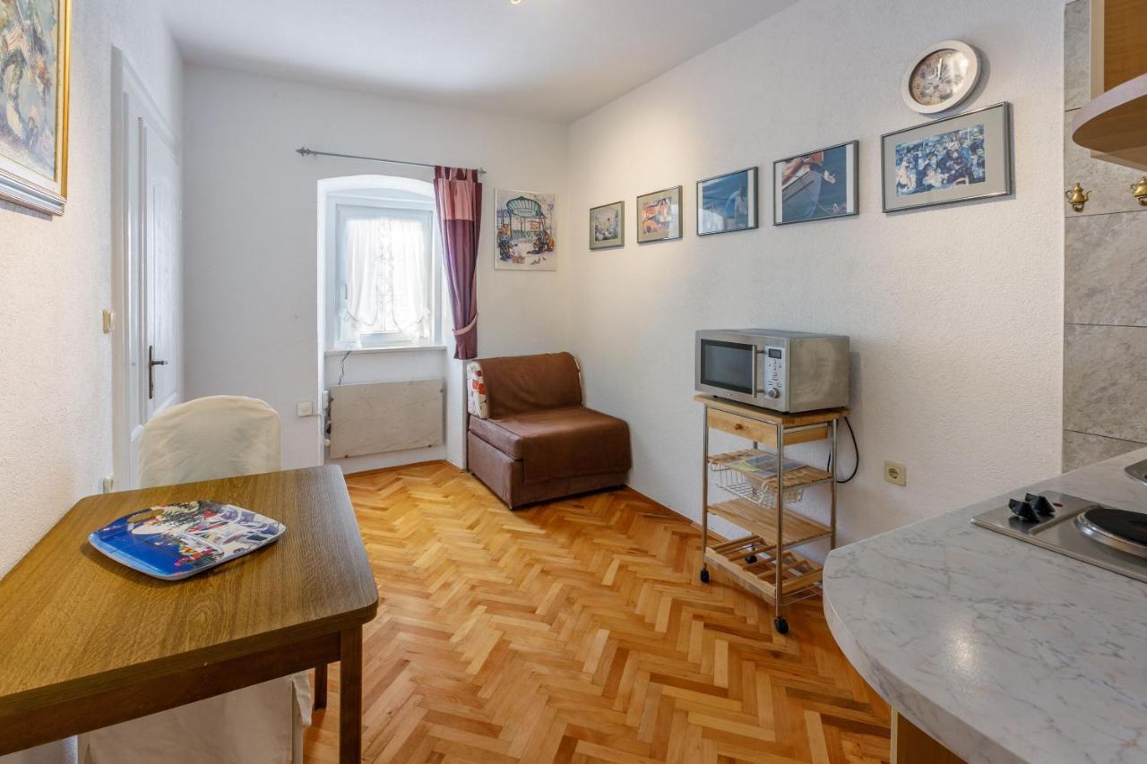Apartments Villa 7 Crikvenica Eksteriør bilde